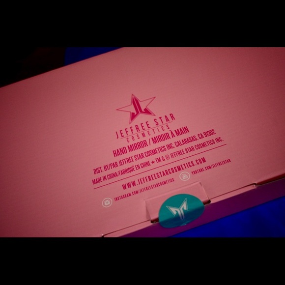 Jeffree Star Tiffany Mirror - Picture 3 of 6